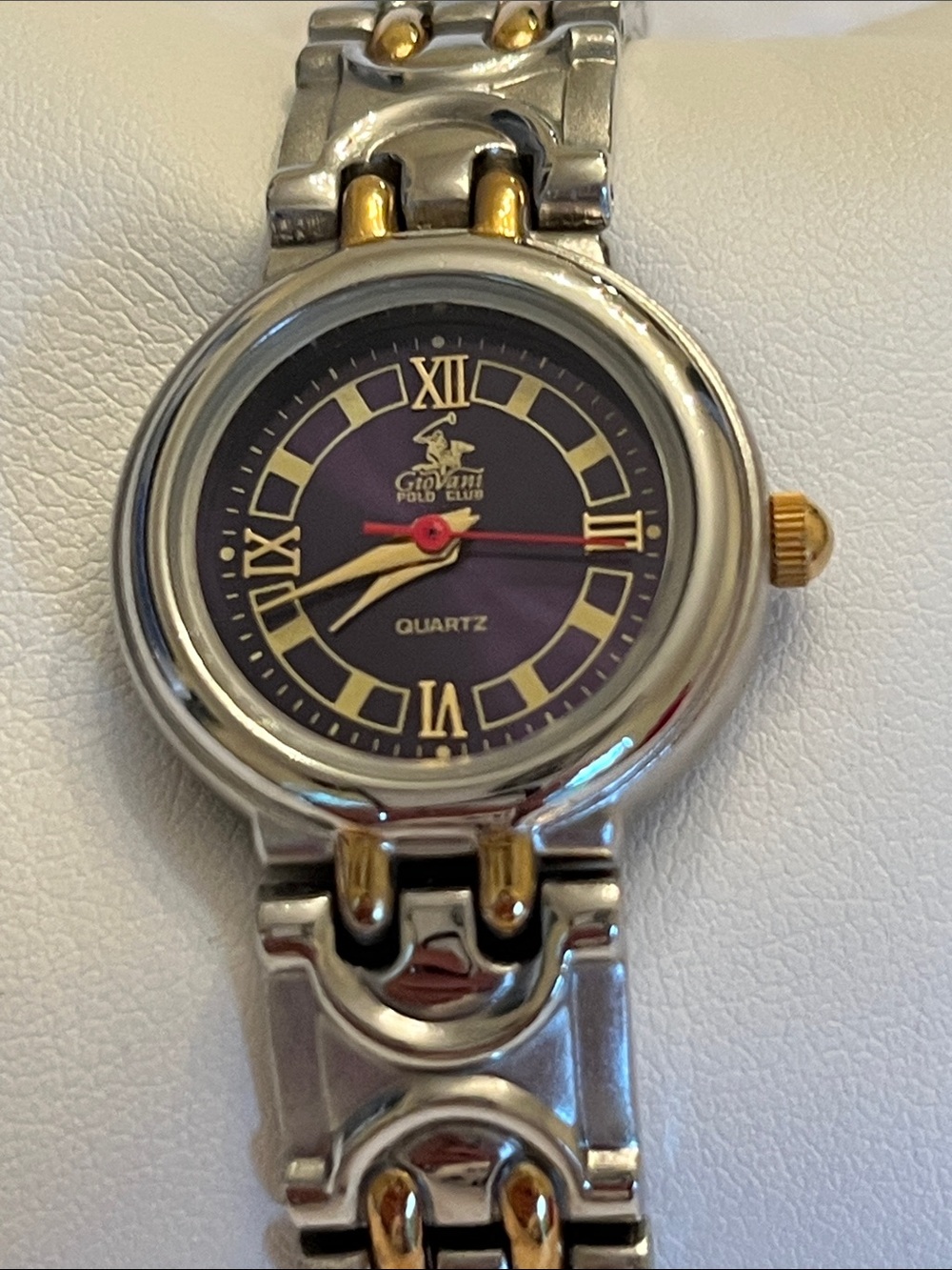 Giovanni Polo Club Two-Tone Round Face Watch